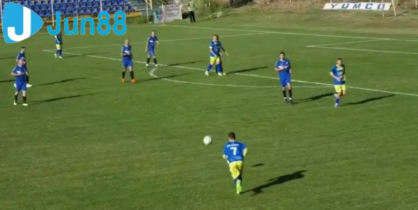 Dinamo Jug đối mặt nguy cơ tụt hạng Dinamo Jug đối mặt nguy cơ tụt hạng