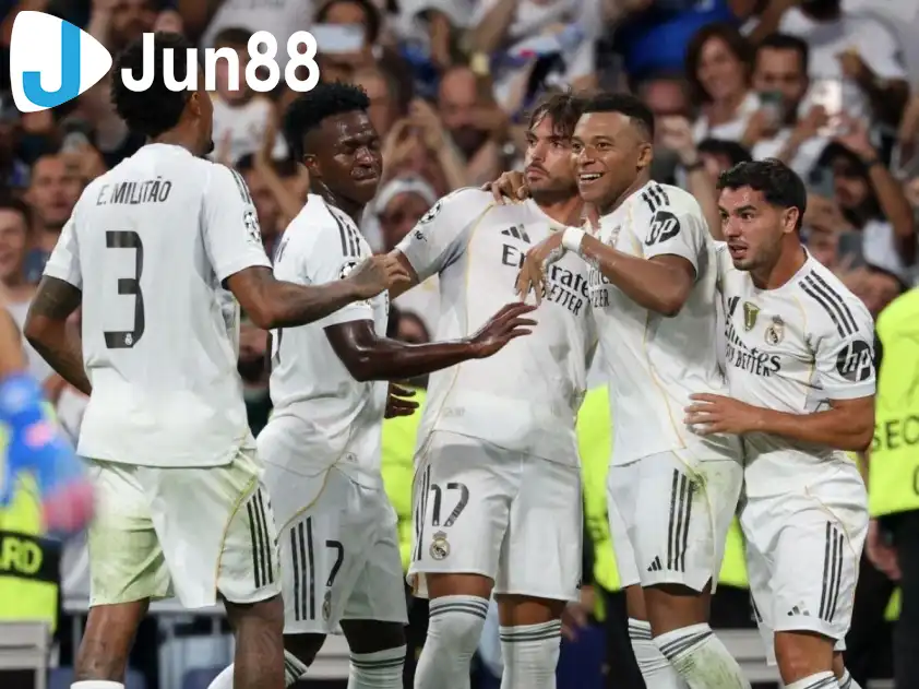 Real Madrid vẫn đang duy trì phong độ rất ổn định trong thời gian qua (Ảnh: Goal) Real Madrid vẫn đang duy trì phong độ rất ổn định trong thời gian qua (Ảnh: Goal)